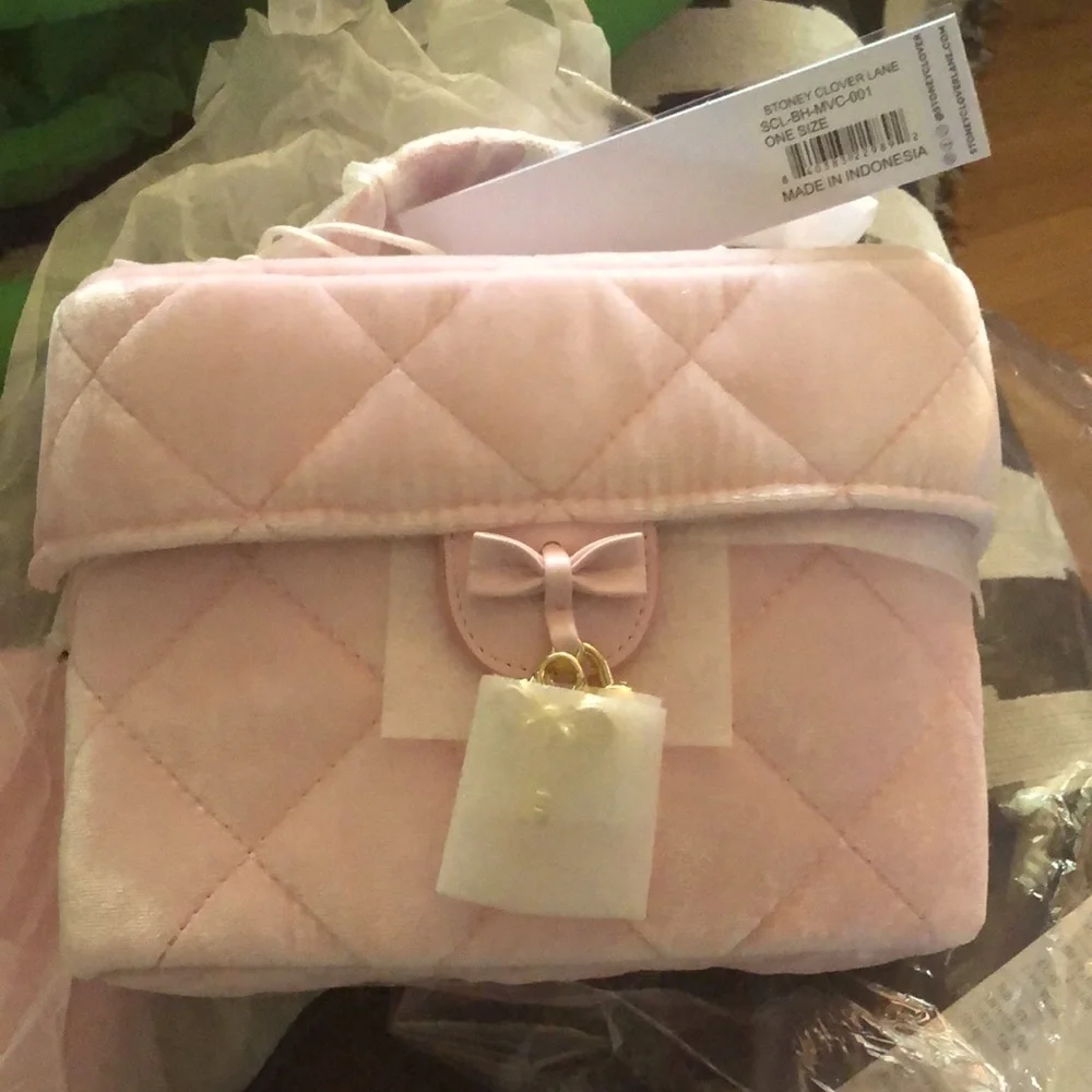 NWT Stoney Clover Lane Mini Vanity Case Cupcake Pink Pearls Barbie Princess Gold